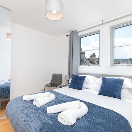 Pass The Keys Bright Modern One Bed Apartment - Bath City Centre Kültér fotó