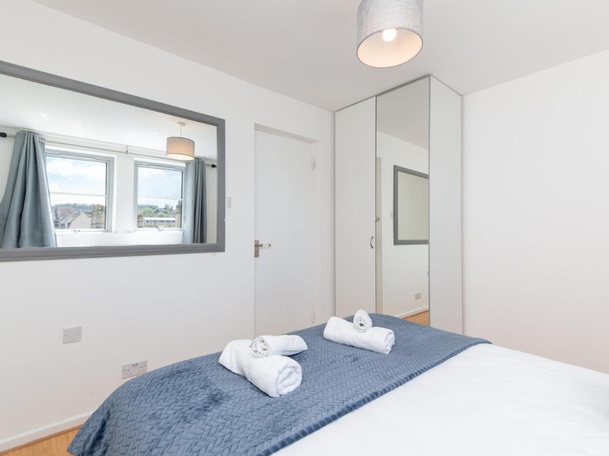 Pass The Keys Bright Modern One Bed Apartment - Bath City Centre Kültér fotó