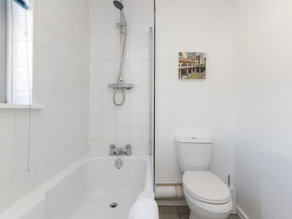 Pass The Keys Bright Modern One Bed Apartment - Bath City Centre Kültér fotó