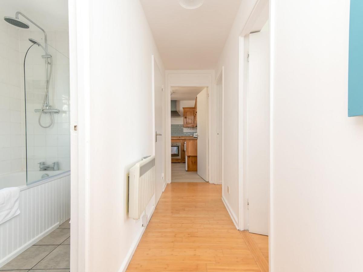 Pass The Keys Bright Modern One Bed Apartment - Bath City Centre Kültér fotó