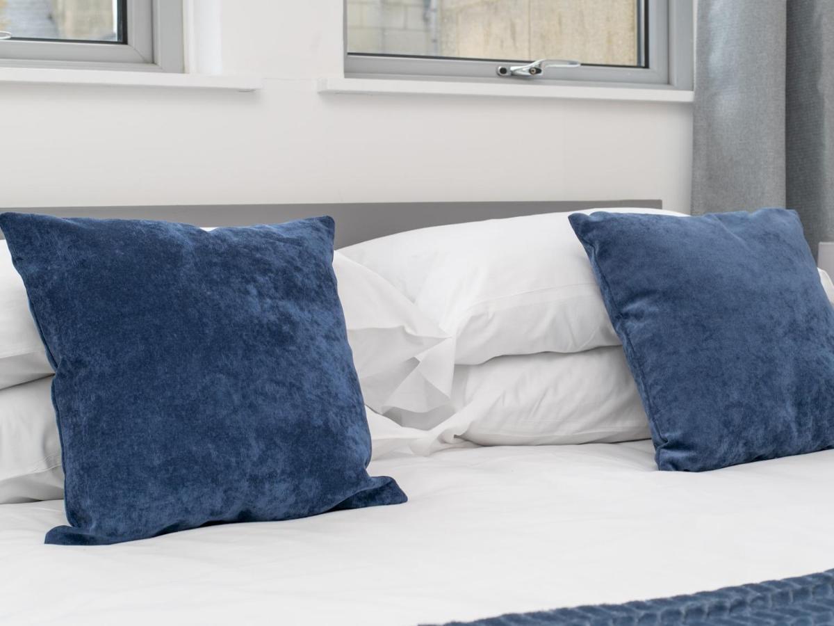 Pass The Keys Bright Modern One Bed Apartment - Bath City Centre Kültér fotó