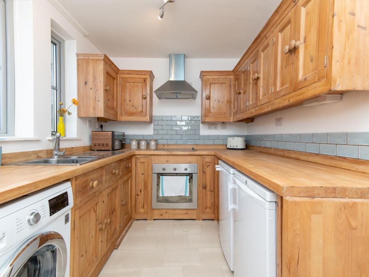 Pass The Keys Bright Modern One Bed Apartment - Bath City Centre Kültér fotó